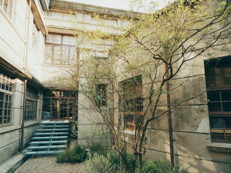 NJL_C_6-800x600.jpg